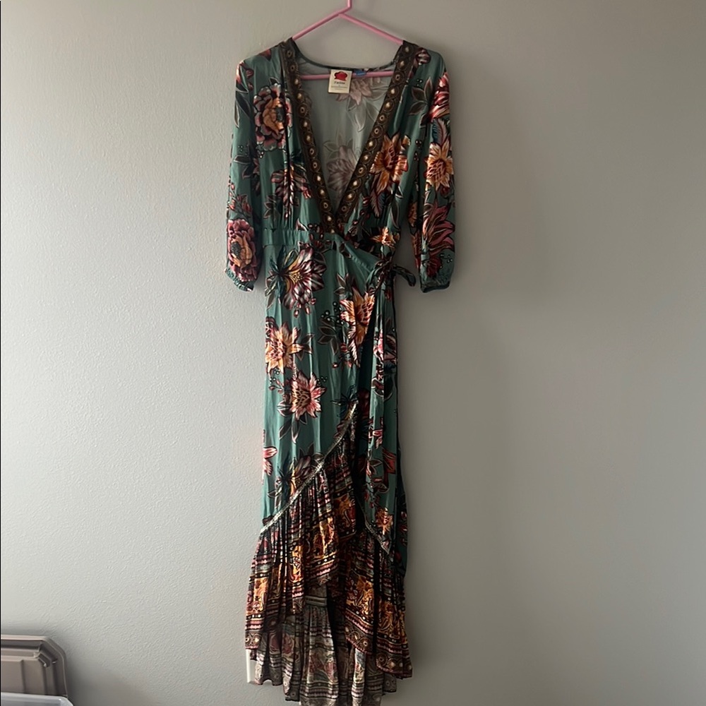 FARM RIO Wrap Maxi Dress